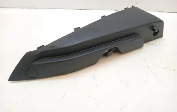 Hyundai i30 Bottom trim 85910-G4000