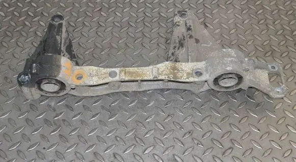 Mercedes-Benz Vito Viano W447 Rear subframe 
