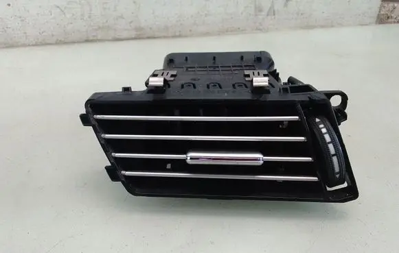 Mercedes-Benz E W212 Dashboard side air vent grill/cover trim A2128300154