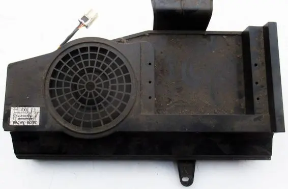 Nissan Primera Subwoofer speaker 28170-AV700 7606500217