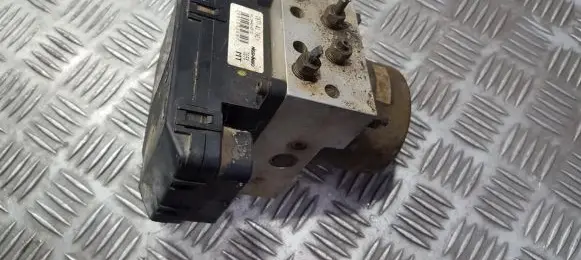 Mazda Premacy ABS Pump CB77437AZ 3658