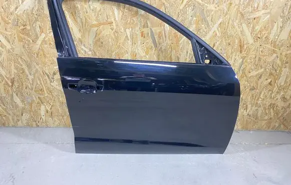 Audi A1 Front door 82G831312