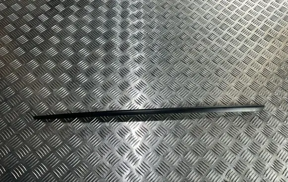 Audi A5 Windshield trim 8W6854328B
