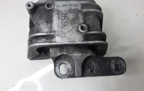 Volkswagen Golf V Engine mount bracket 1K0199262BA 3618372