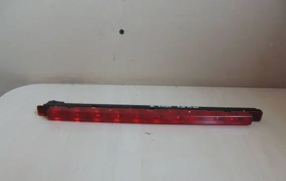 Audi A6 S6 C5 4B Third/center stoplight 760976082