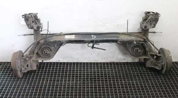 Nissan Juke I F15 Rear axle beam 