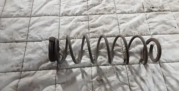 Renault Laguna II Rear coil spring