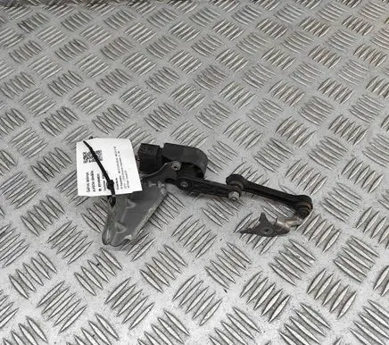 Mercedes-Benz AMG GT R190 C190 Rear air suspension level height sensor A0045429918