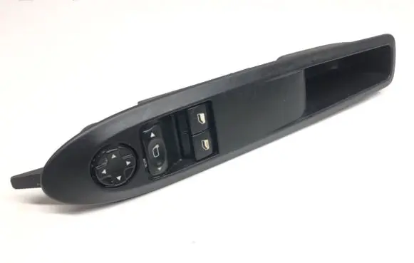 Citroen C4 II Electric window control switch 96657055ZD