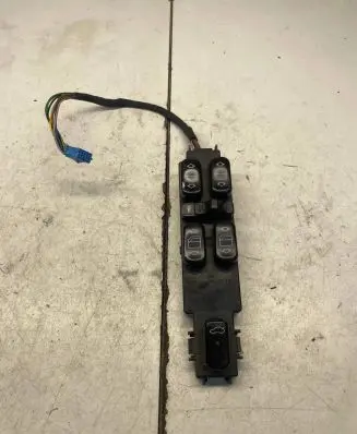Mercedes-Benz S W220 Electric window control switch 2208201010 090101A18 501698006