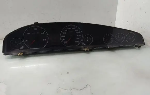Audi A6 S6 C4 4A Speedometer (instrument cluster) 4A1919033HG 88311219