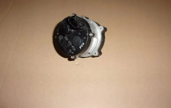 Hyundai Kona I Water pump 36910OE650 HYBRYDA