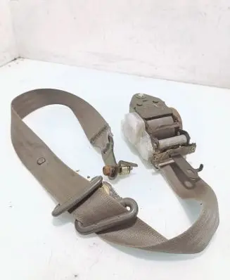 Subaru Legacy Front seatbelt TK523ES074