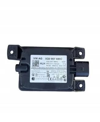 Volkswagen Golf VII Other control units/modules 5Q0907685C