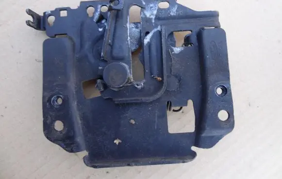 Ford Escort Engine bonnet/hood lock/catch XXXXXXXX