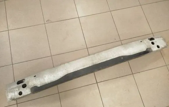 Lexus RX 330 - 350 - 400H Front bumper cross member 
