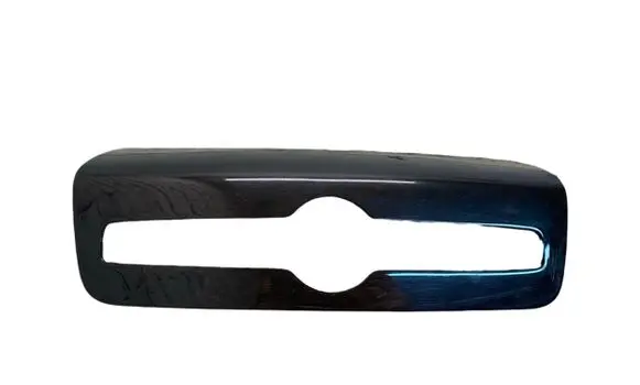 Dashboard glove box trim