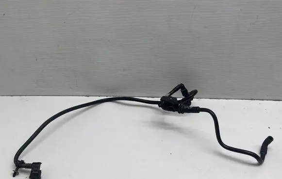 Mercedes-Benz CLA C117 X117 W117 Vacuum line/pipe/hose A2700184100