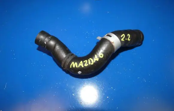 Mazda 6 Engine coolant pipe/hose MA2DA6