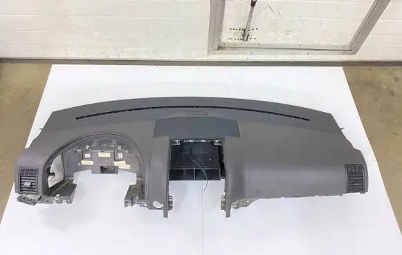 Volkswagen Touareg I Dashboard 7L6858451