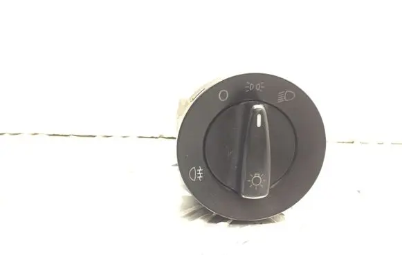Volkswagen PASSAT B5.5 Light switch TC41C0941531
