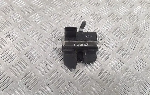 Tailgate/trunk/boot lock/catch/latch