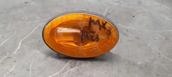 Mazda 121 SM Front fender indicator light 214-61365