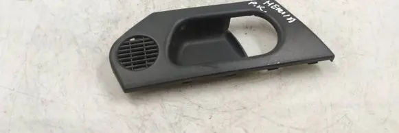 Opel Meriva A Front door interior handle trim 13215220 466229783