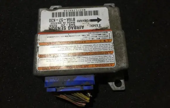 Mazda 323 Airbag control unit/module b16a57k30 sas2d8268