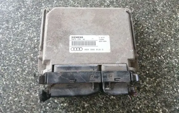 Audi A3 S3 8L Engine control unit/module 06A906019D