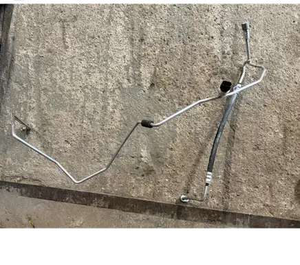 Audi A1 Air conditioning (A/C) pipe/hose 2Q2816741J