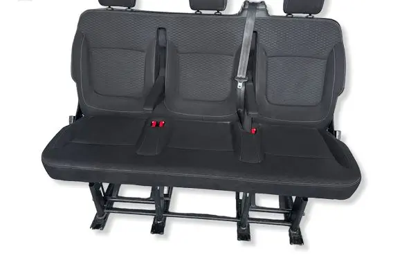 Renault Trafic III (X82) Third row seats 