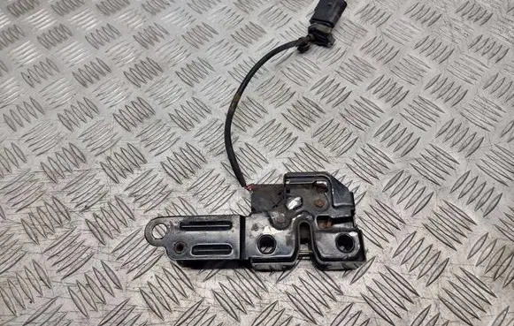 Volkswagen Phaeton Engine bonnet/hood lock/catch 