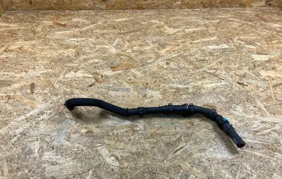 Land Rover Range Rover Sport L494 Engine coolant pipe/hose LR100817 JPLA8286AE