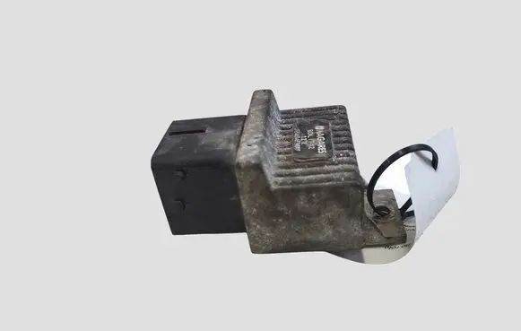 Peugeot 207 Glow plug pre-heat relay 9640469680