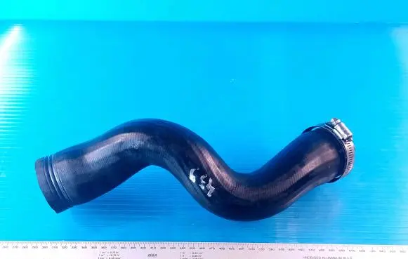 Ford Focus Intercooler hose/pipe CV616K863
