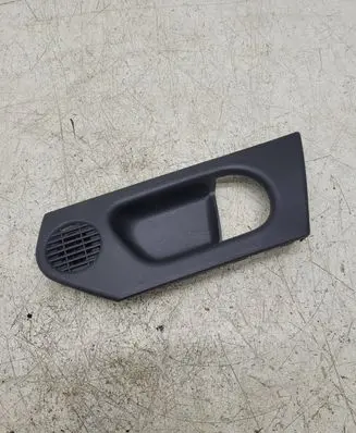 Opel Meriva A Front door interior handle trim 13215221RH