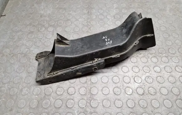 BMW 7 E65 E66 Brake cooling air channel/duct 7153786
