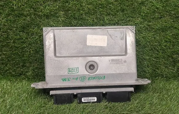 Ford Explorer Engine control unit/module ECU CB5A12A650CD BT4A12B684DA
