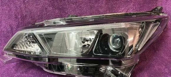Nissan Leaf II (ZE1) Headlight/headlamp 260605SH5B