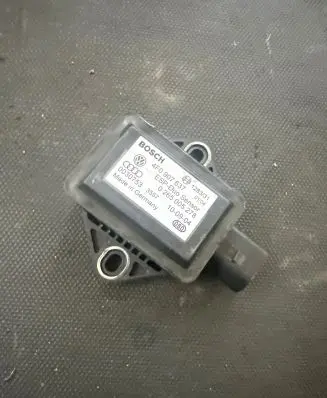 Audi A6 S6 C6 4F ESP acceleration yaw rate sensor 4F0907637 0265005278