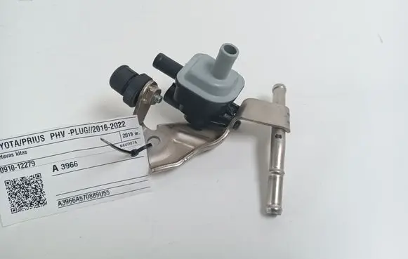 Toyota Prius Prime Valve 90910-12279
