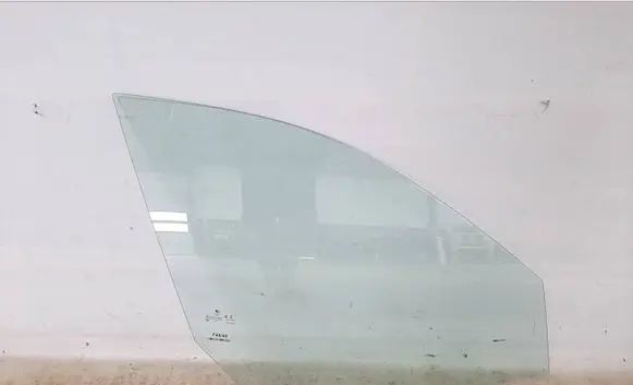 BMW X1 F48 F49 Front door window glass four-door 