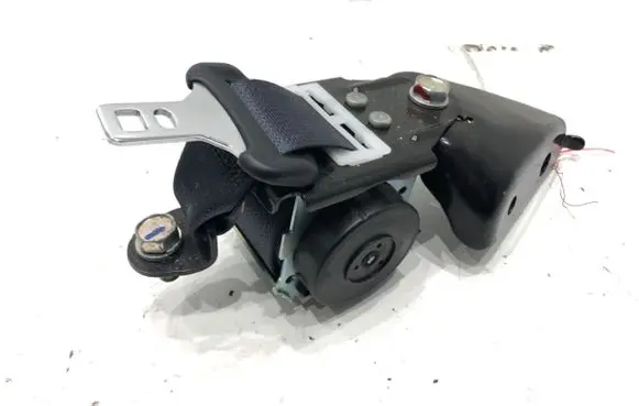 Peugeot 4008 Rear seatbelt 6176638