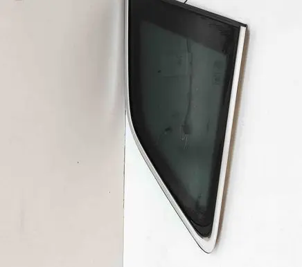 Audi Q7 4M Rear side window 4M0845298C