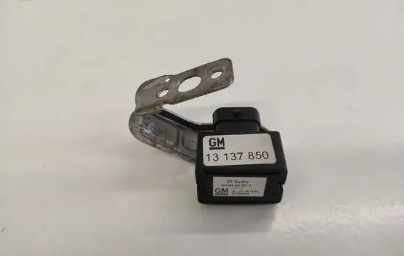Opel Zafira B ESP acceleration yaw rate sensor 13137850 9570930003