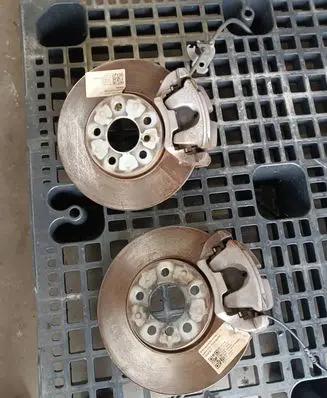 BMW X1 F48 F49 Rear brake caliper