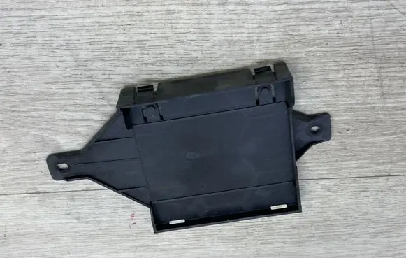 Porsche Macan (95B) Other trunk/boot trim element 8R0907371
