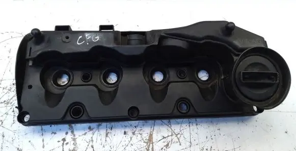 Volkswagen Golf VI Rocker cam cover 03L103469R