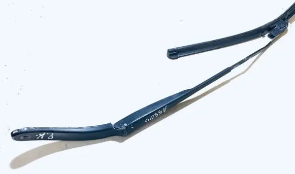 Renault Megane II Front wiper blade arm 8200036916 8200036915